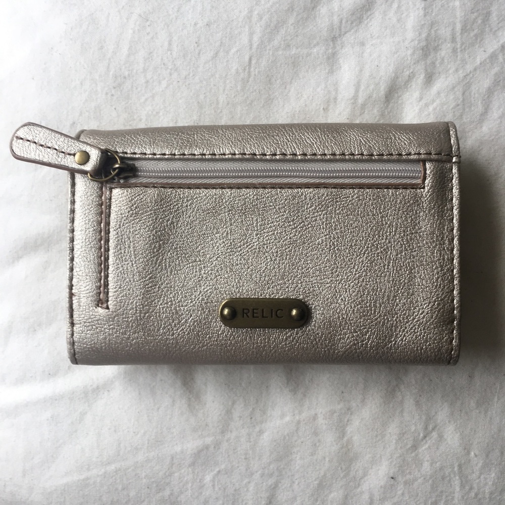 Relic wallet - Picture 2 of 4